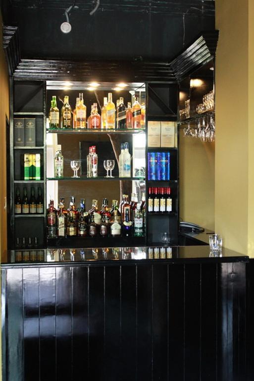 La Franklin Hotel Bhubaneswar Esterno foto