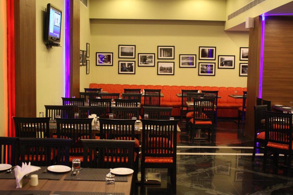 La Franklin Hotel Bhubaneswar Esterno foto