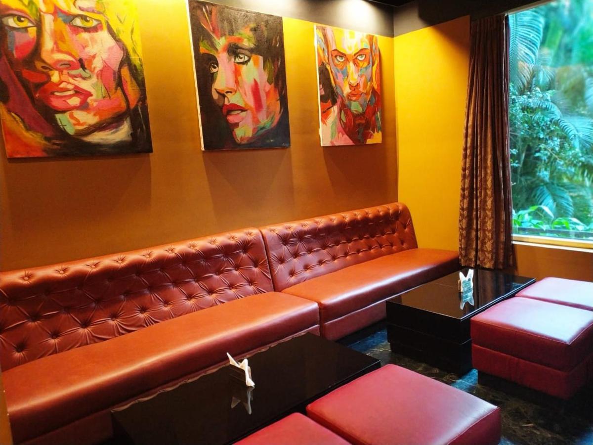 La Franklin Hotel Bhubaneswar Esterno foto